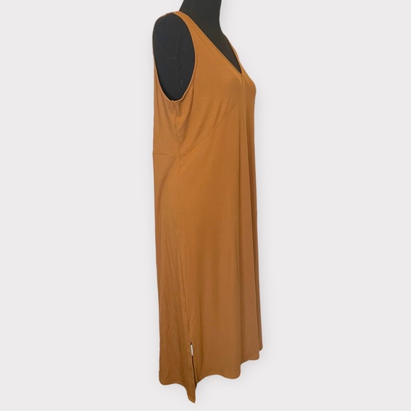 Richer Poorer - Night Knit Slip Dress - Woodgrain Tan - Size M - Picture 5 of 8